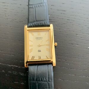 Vintage Seiko Tank Watch Gold Dial Gold Bezel